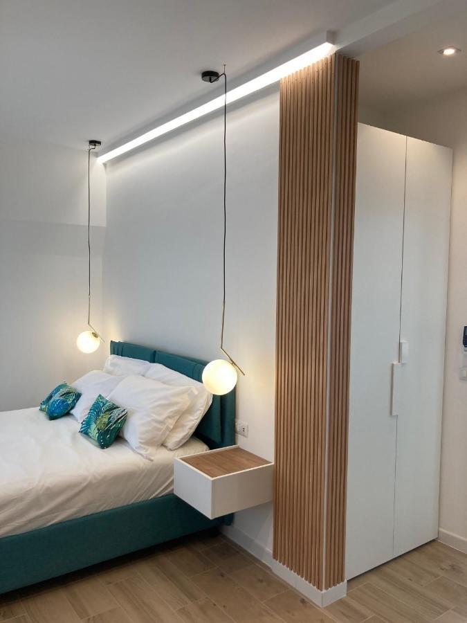 Strettomare-Business & Travel Apartment Reggio di Calabria Exteriör bild