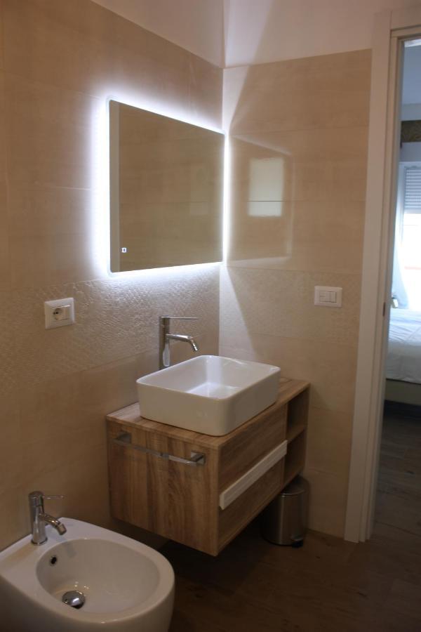 Strettomare-Business & Travel Apartment Reggio di Calabria Exteriör bild