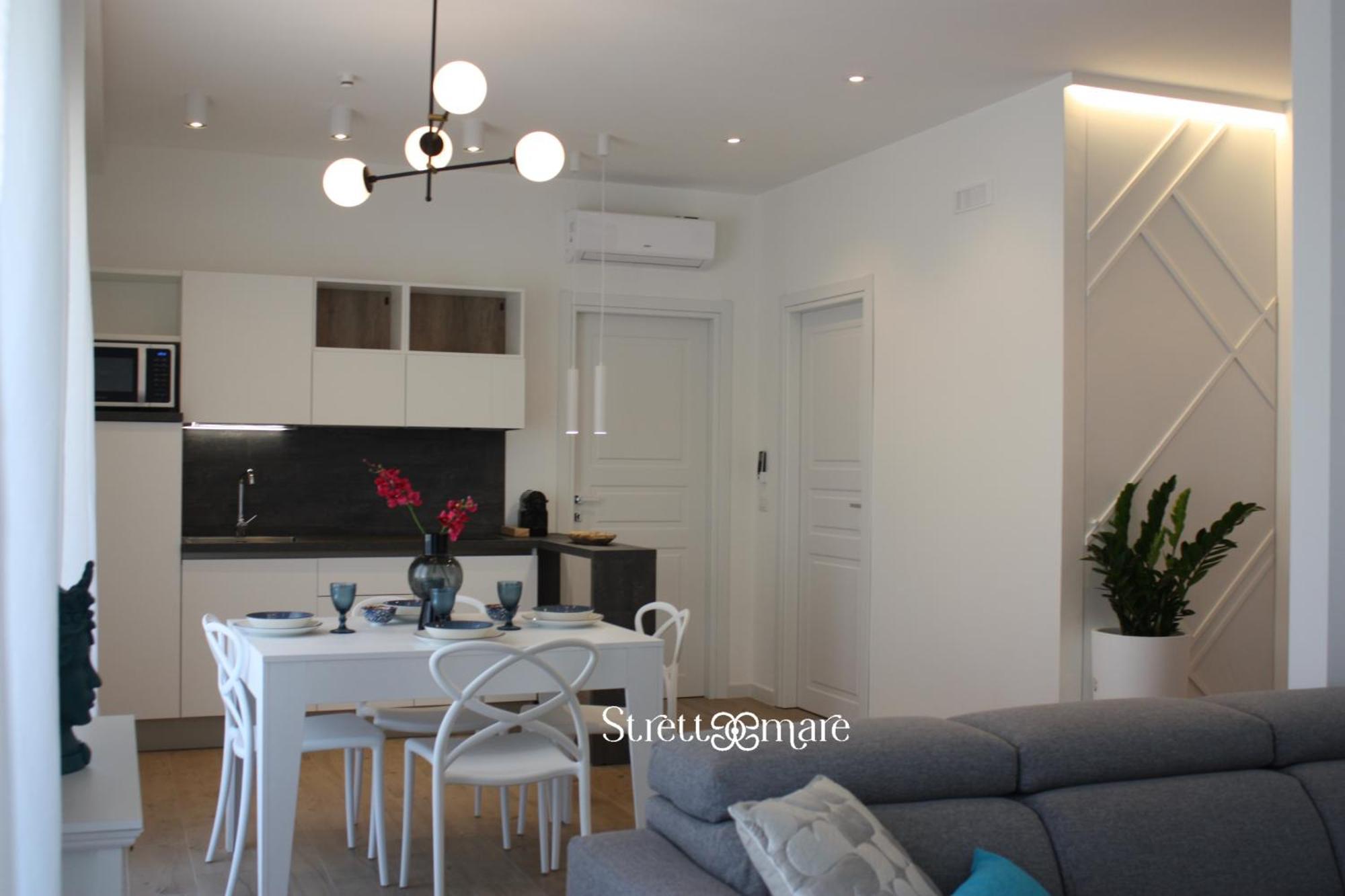 Strettomare-Business & Travel Apartment Reggio di Calabria Exteriör bild
