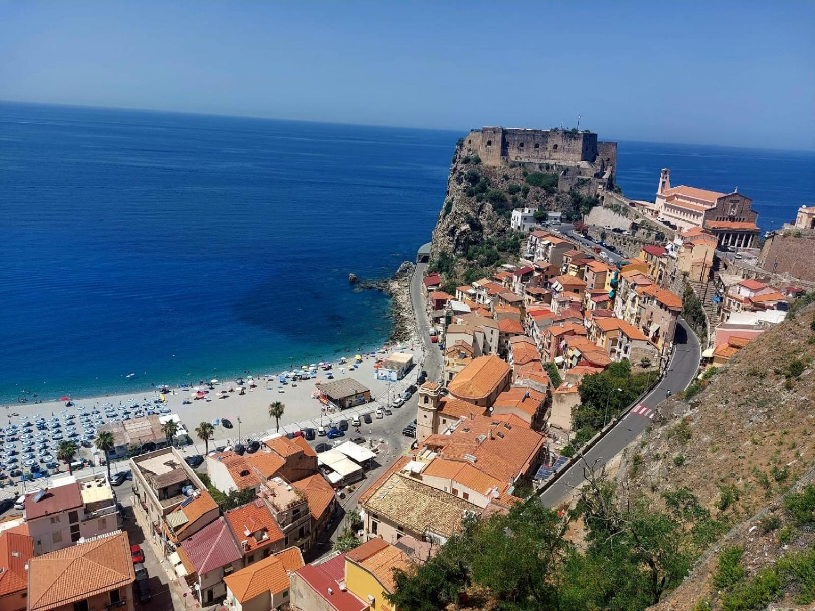 Strettomare-Business & Travel Apartment Reggio di Calabria Exteriör bild